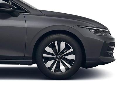 Delfingrau metallic (metallic) Gebraucht 2025 VW Golf VIII | 24.590 € (Guter Preis)