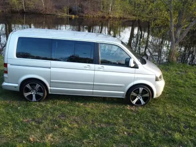 Gebraucht VW Multivan 174 PS (127 kW) 2004 Silber Van / Kleinbus