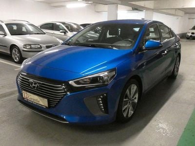 Gebraucht Hyundai Ioniq Style 105 PS (77 kW) 2018 Marina blue Kleinwagen