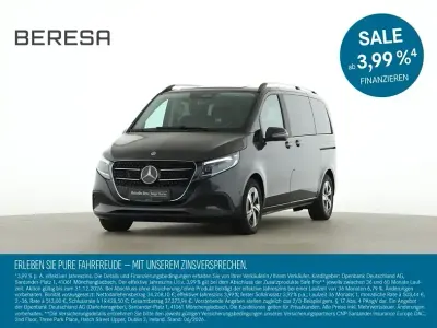 Gebraucht Mercedes V220 Style 163 PS (119 kW) 2025 Grau Van / Kleinbus
