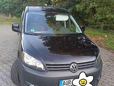 Gebraucht VW Caddy 102 PS (75 kW) 2011 Schwarz Van / Kleinbus