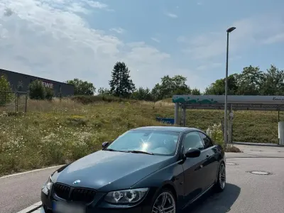 Gebraucht BMW 320 Cabriolet M Performance 184 PS (135 kW) 2013 Schwarz Cabrio