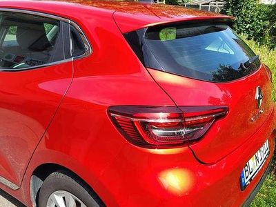 Rot Gebraucht 2022 Renault Clio V Intens Limousine | 14.500 € (Fairer Preis)