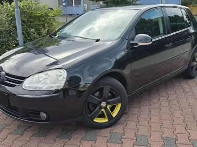 Gebraucht VW Golf V United 140 PS (102 kW) 2008 Schwarz Kleinwagen