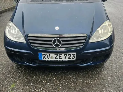 Gebraucht Mercedes A150 95 PS (69 kW) 2005 Blau Kleinwagen
