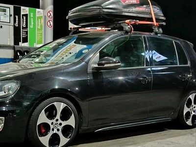 Schwarz Gebraucht 2010 VW Golf VI GTI Kleinwagen | 7.800 €