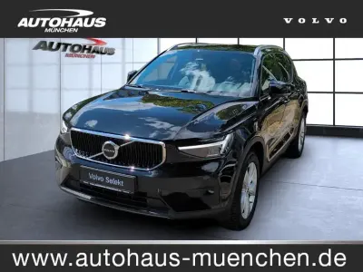 Gebraucht Volvo XC40 Core 163 PS (119 kW) 2024 Onyx black (metallic) SUV