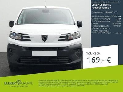 Gebraucht Peugeot Partner 136 PS (100 kW) 2025 Weiss Van / Kleinbus