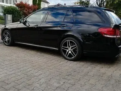 Gebraucht Mercedes E350 Avantgarde 258 PS (189 kW) 2015 Schwarz Kombi