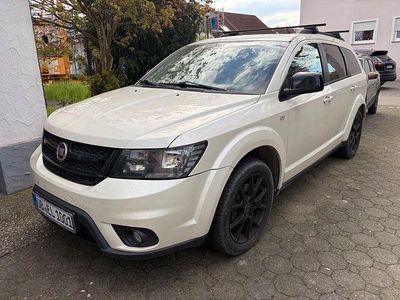 Second-hand Fiat Freemont Black Code 170 CP (125 kW) 2015 Alb SUV