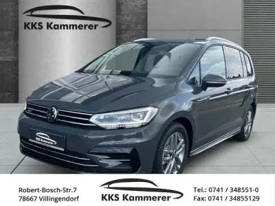 Neu VW Touran Comfortline 150 PS (110 kW) 2025 Van / Kleinbus