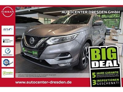 gebraucht Nissan Qashqai 1.3 DIG-T Akari FLA KAM Pano SpurH Navi