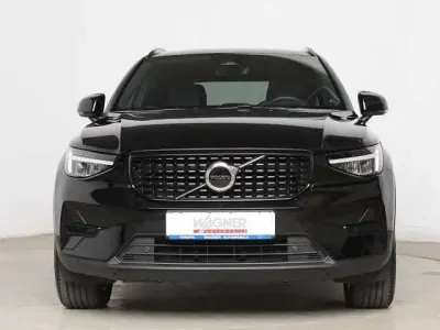 Gebraucht Volvo XC40 145 PS (106 kW) 2023 SUV