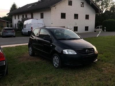 Second-hand VW Fox 40 CP (29 kW) 2007 Negru Hatchback