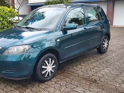 Gebraucht Mazda 2 80 PS (58 kW) 2007 Grün Kleinwagen