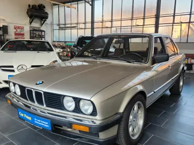 Gebraucht BMW 320 125 PS (91 kW) 1984 Limousine