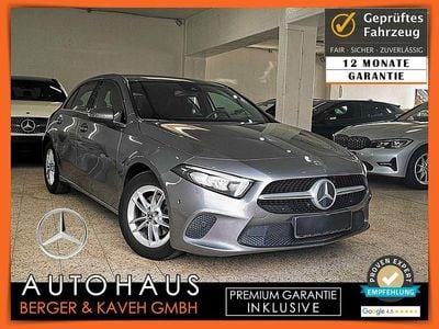 Grau Gebraucht 2020 Mercedes A180 Limousine | 19.470 € (Guter Preis)