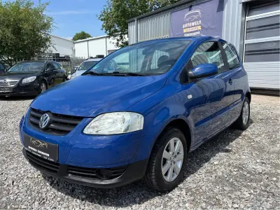 Gebraucht VW Fox 55 PS (40 kW) 2009 Blau Kleinwagen