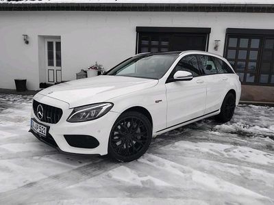 Weiß Gebraucht 2016 Mercedes C400 AMG line Kombi | 17.500 € (Etwas zu teuer)