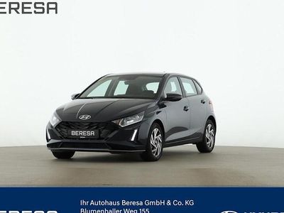 Grau Neu 2025 Hyundai i20 Trend Limousine | 21.980 € (Fairer Preis)