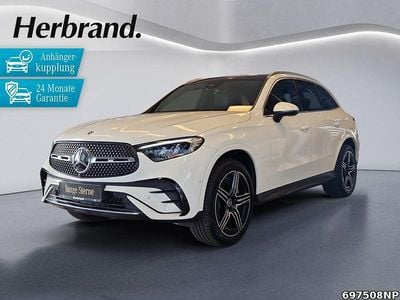 Gebraucht Mercedes GLC300e AMG 333 PS (244 kW) 2024 Unilack polarweiß SUV