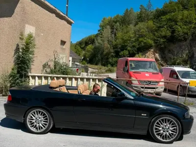 Gebraucht BMW 325 Cabriolet 192 PS (141 kW) 2002 Schwarz Cabrio