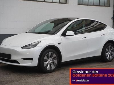 Weiß Gebraucht 2023 Tesla Model Y Standard Range SUV | 31.950 € (Fairer Preis)