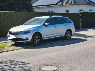 Używany Skoda Octavia Drive 179 KM (131 kW) 2017 Srebrny Kombi
