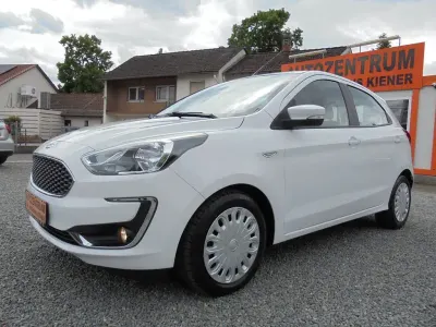 Gebraucht Ford Ka Plus Basis 69 PS (50 kW) 2019 Weiß Kleinwagen