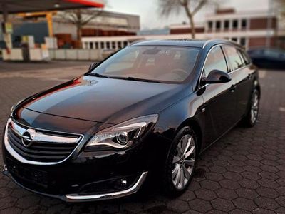 Usata Opel Insignia Innovation 170 CV (125 kW) 2016 Nero Station wagon