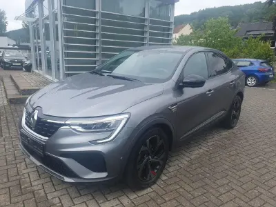 Gebraucht Renault Arkana Bose Edition 158 PS (116 kW) 2022 Gray m SUV