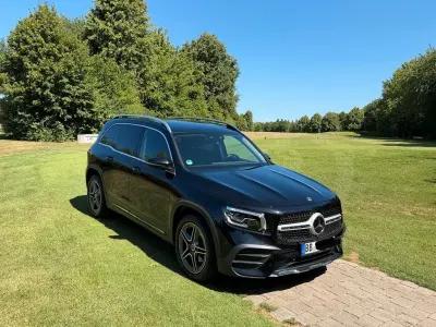 Gebraucht Mercedes GLB200 Style 163 PS (119 kW) 2022 Schwarz SUV