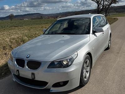 Gebraucht BMW 523 177 PS (130 kW) 2006 Grau Kombi