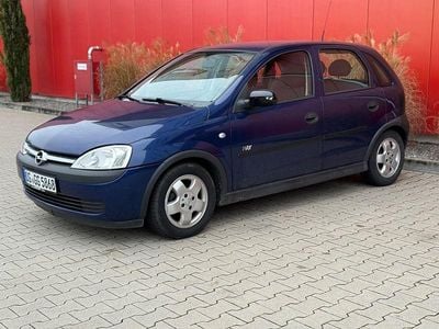 Blau Gebraucht 2003 Opel Corsa Njoy Limousine | 1.800 € (Fairer Preis)