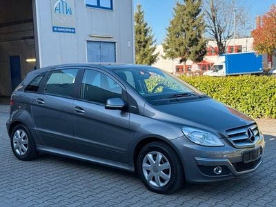 Usata Mercedes B170 116 CV (85 kW) 2009 Grigio Monovolume
