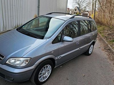 Gebraucht Opel Zafira 125 PS (91 kW) 2004 Van / Kleinbus