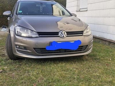 Gebraucht VW Golf VII LOUNGE 150 PS (110 kW) 2015 Kombi
