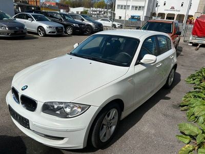 gebraucht BMW 118 i /Navi/Automatik/PDC