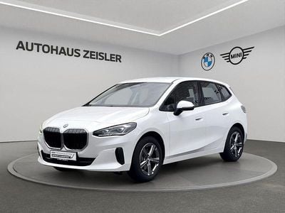 Gebraucht BMW 220 Active Tourer 156 PS (114 kW) 2025 Mineralweiß Van / Kleinbus