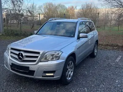 Gebraucht Mercedes GLK250 204 PS (150 kW) 2011 Silber SUV