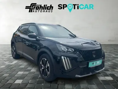 Używany Peugeot 2008 Allure 131 KM (96 kW) 2024 Czarny SUV
