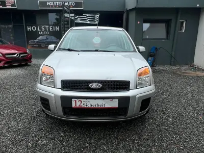 Gebraucht Ford Fusion 68 PS (50 kW) 2009 Silber Kleinwagen