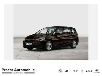 Używany BMW 216 Advantage 116 KM (85 kW) 2023 Brązowy Minivan