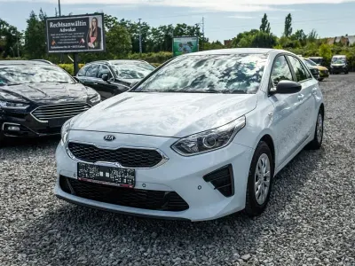 Gebraucht Kia Ceed 101 PS (74 kW) 2022 Weiß Kleinwagen