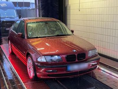 Second-hand BMW 323 1999 Andere farben Berlinǎ
