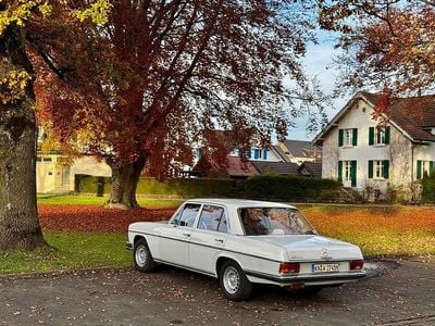 Brugt Mercedes W114 185 HK (136 kW) 1972 Hvid Sedan