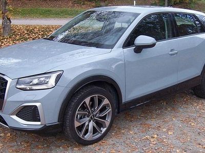 Gebraucht Audi Q2 Advanced 150 PS (110 kW) 2022 Silber SUV
