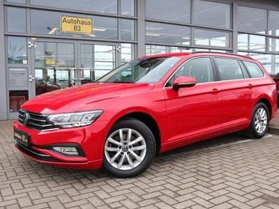 Gebraucht VW Passat Business 122 PS (89 kW) 2022 Rot Kombi