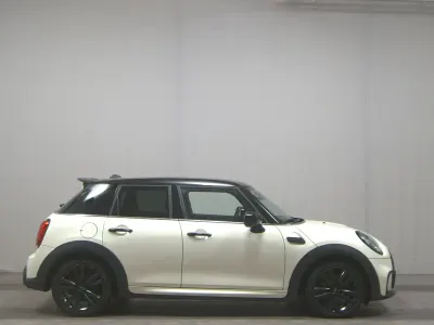 Used Mini John Cooper Works 156 HP (114 kW) 2021 White Hatchback