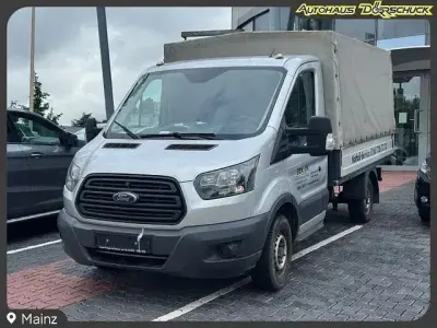 Gebraucht Ford Transit 131 PS (96 kW) 2018 Silber Van